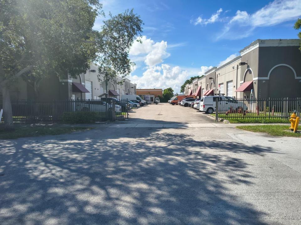 13400 SW 134 Avenue 1c, Miami, Florida 33186