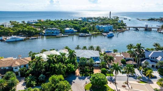 2798 NE 24th St, Lighthouse Point, Lighthouse Point, Florida 33064, USA