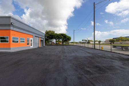 5001 N Dixie Hwy, Deerfield Beach, Florida 33064