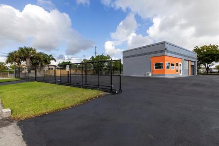 5001 N Dixie Hwy, Deerfield Beach, Florida 33064