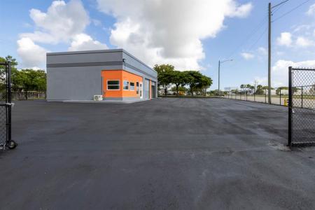 5001 N Dixie Hwy, Deerfield Beach, Florida 33064
