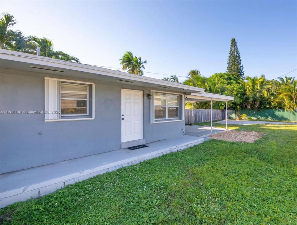 2235 Coolidge St, Hollywood, Floryda 33020, USA