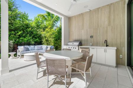 512 NE 7th Avenue, HOFMAN ADD, Delray Beach, Florida 33483