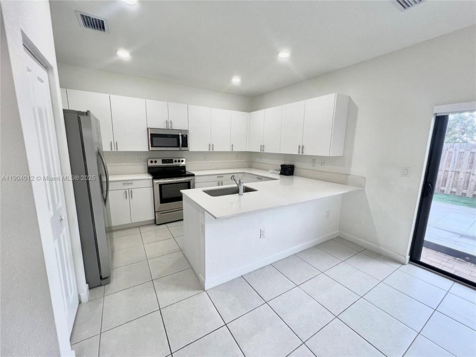 23521 SW 127th Pl 23521, Homestead, Florida 33032
