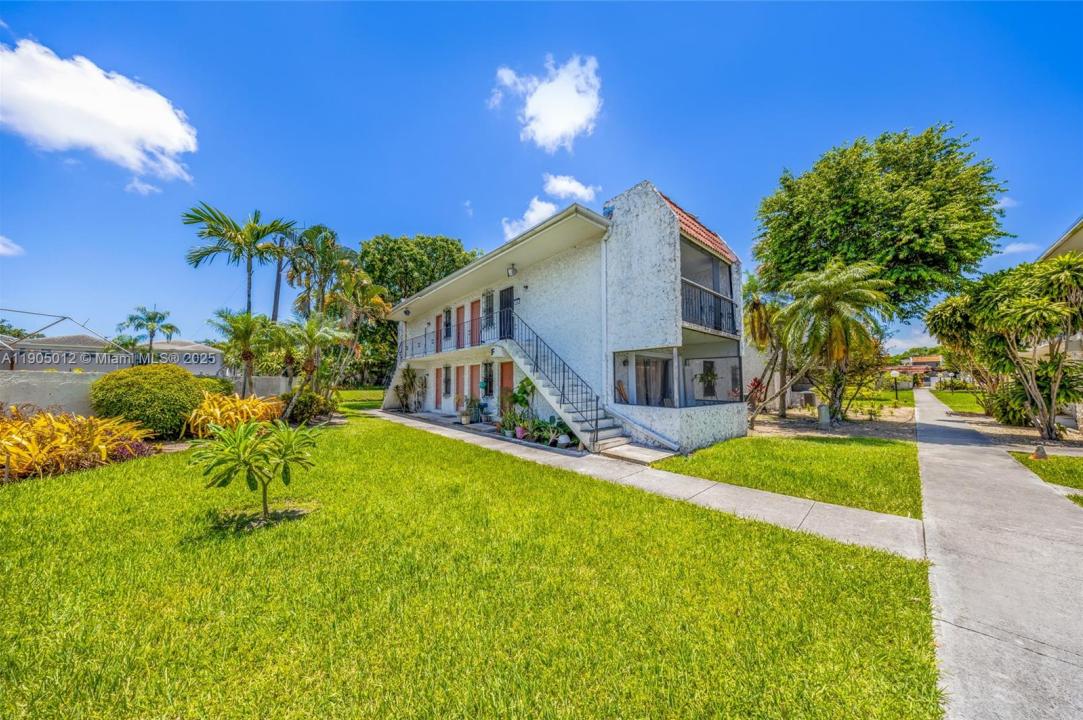 8701 SW 141st St F6, Palmetto Bay, Florida 33176, USA