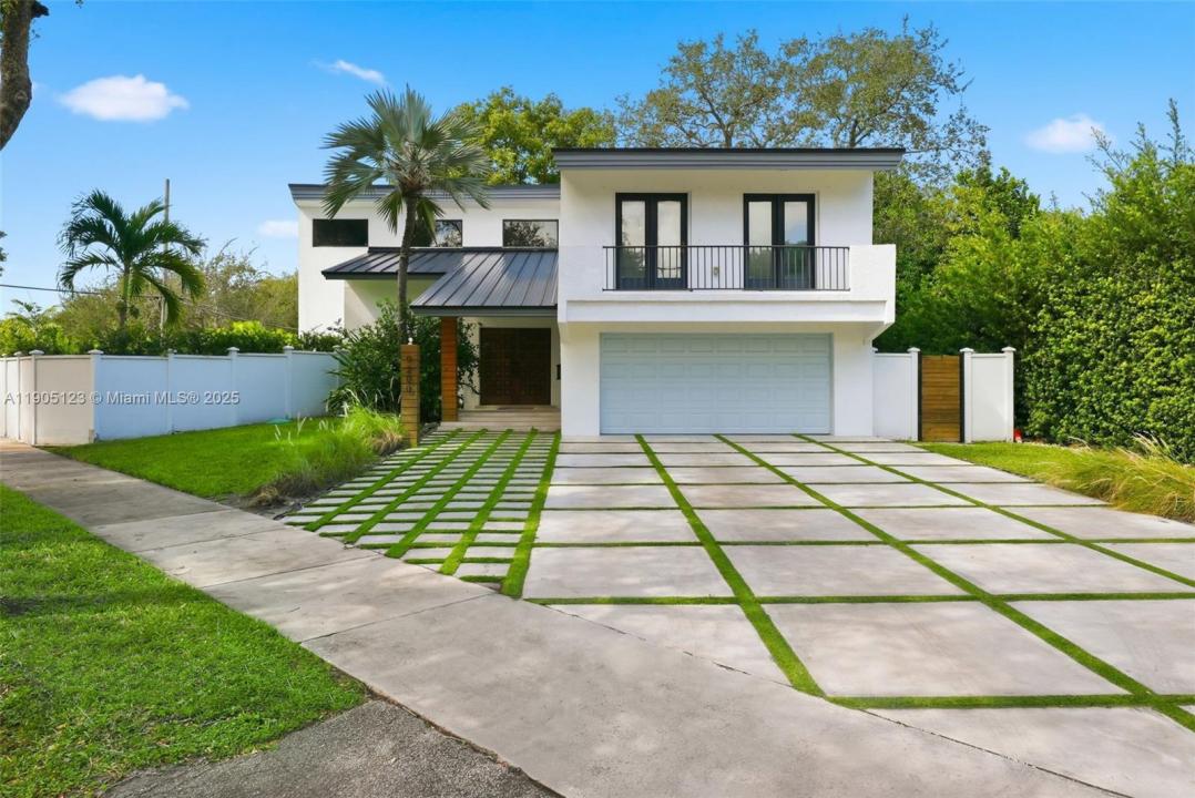 9200 NE 12th Ave, Miami Shores, Флорида 33138, Соединенные Штаты
