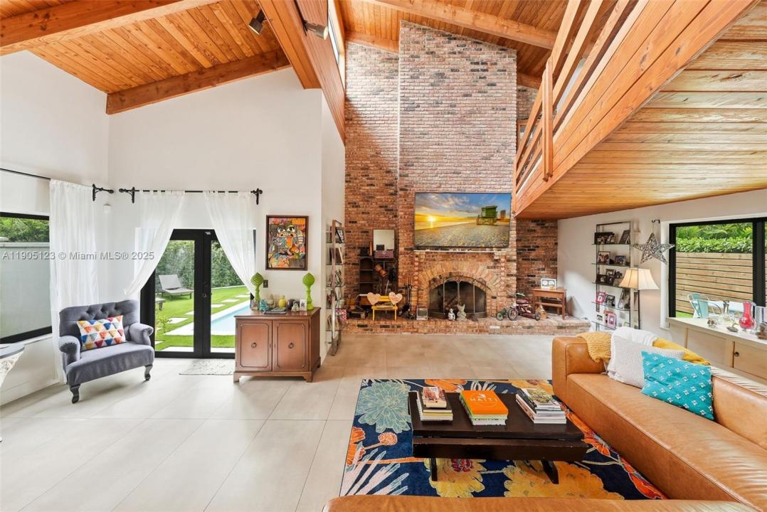 9200 NE 12th Ave, Miami Shores, Флорида 33138, Соединенные Штаты