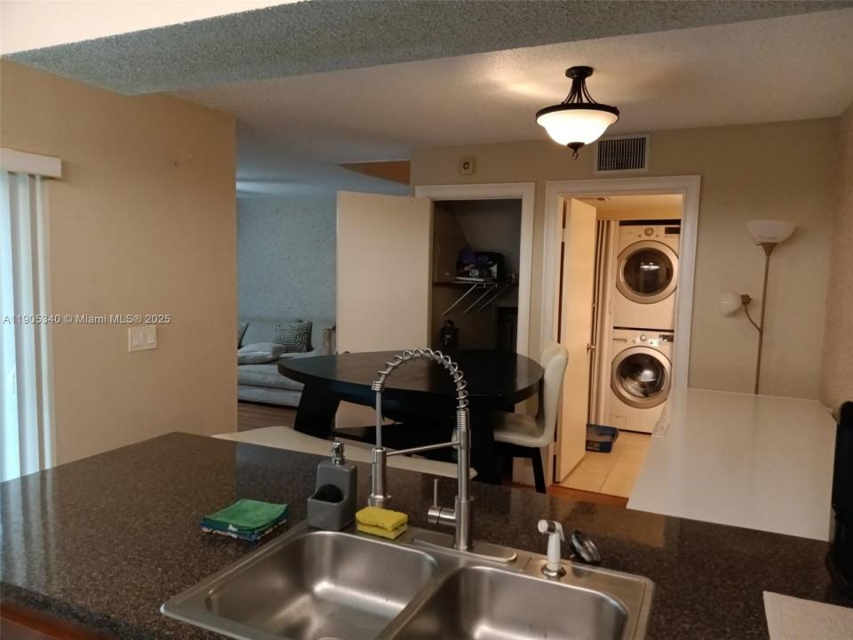 8405 N Coral Cir 8405, North Lauderdale, Floride 33068, États-Unis