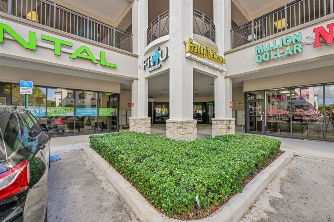 12338 SW 127 Ave, Kendall, 佛罗里达州 33186, 美国