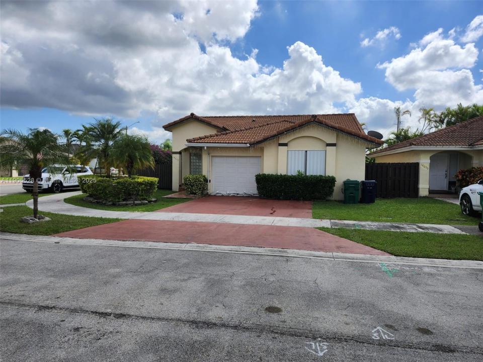 14610 SW 169th Ter, Miami, Floryda 33177, USA