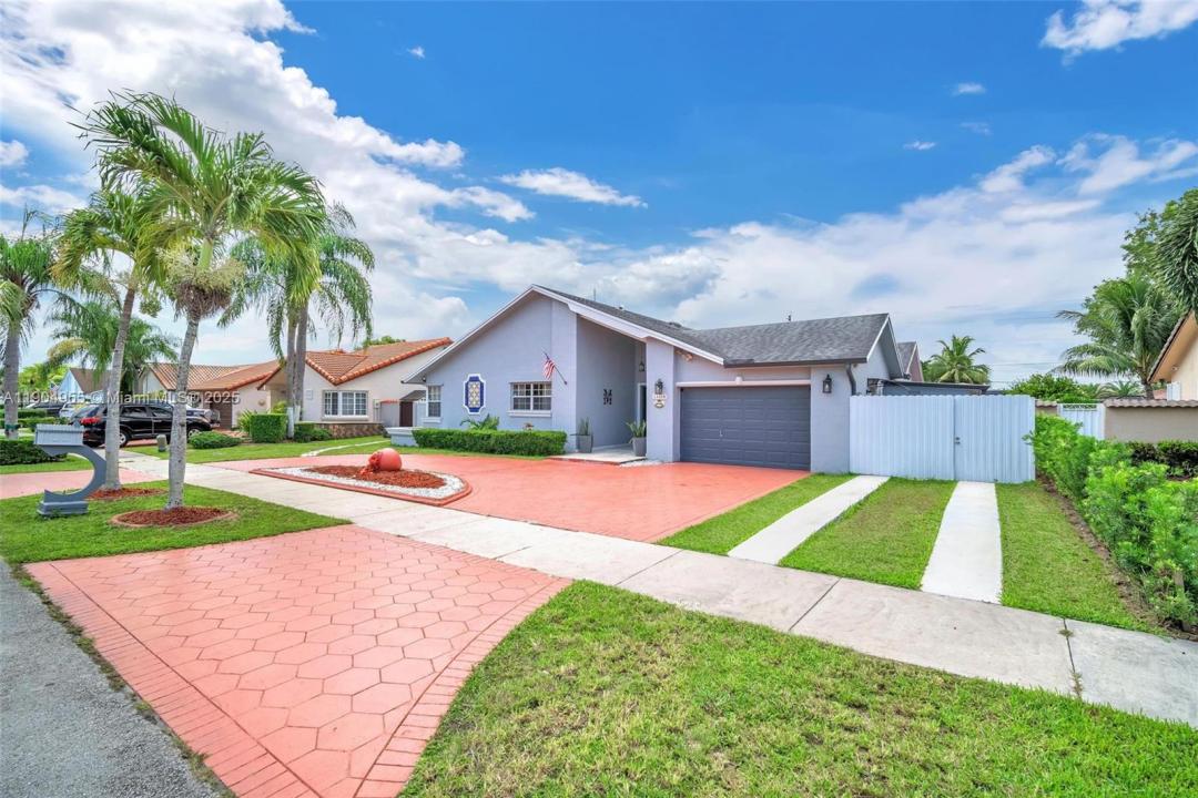 13430 SW 25th St, Miami, פלורידה 33175, ארצות הברית של אמריקה