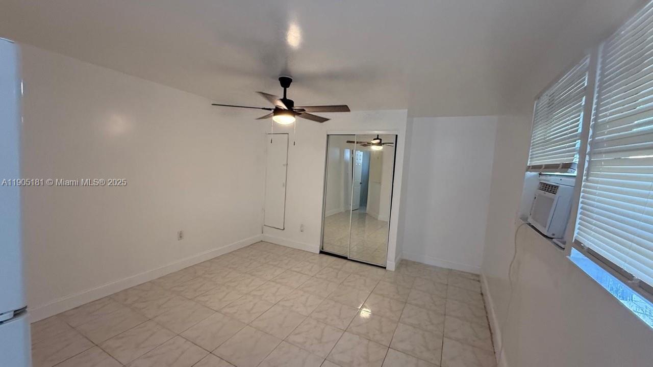 2127 Cleveland St REAR, Hollywood, Florida 33020, Estados Unidos