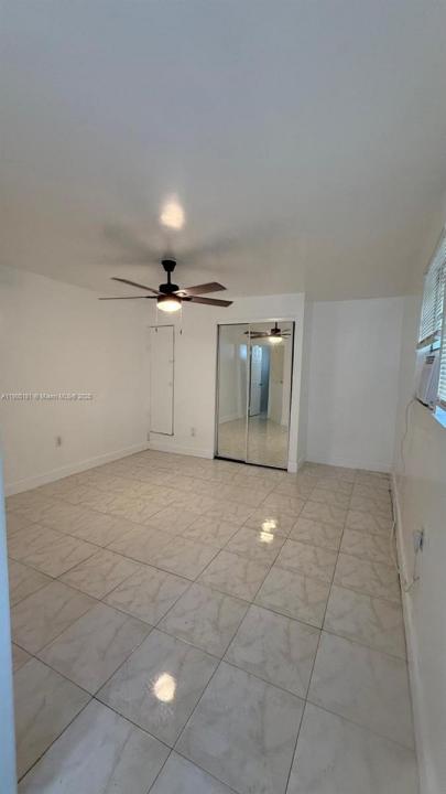 2127 Cleveland St REAR, Hollywood, Florida 33020, Estados Unidos
