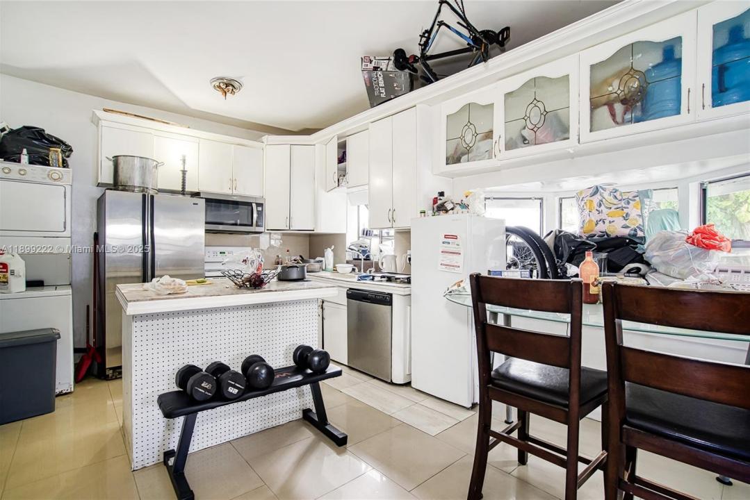 2516 Cleveland St, Hollywood, Florida 33020