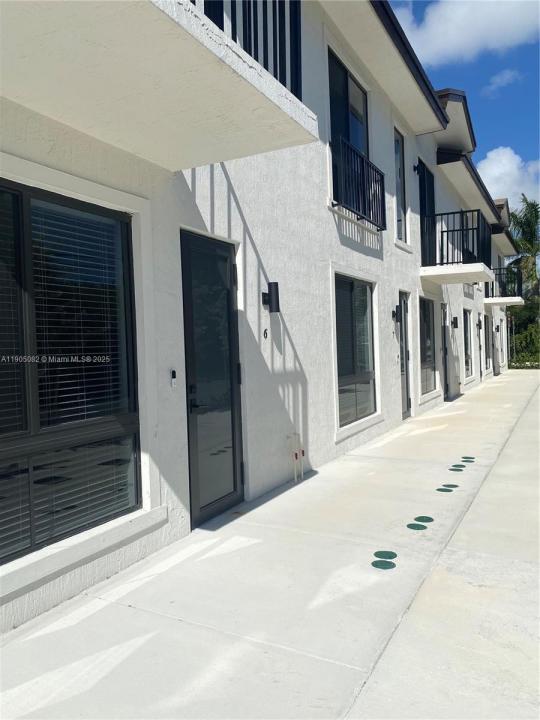 24940 SW 134 Ave 5, Unincorporated Dade County, Florida 33032