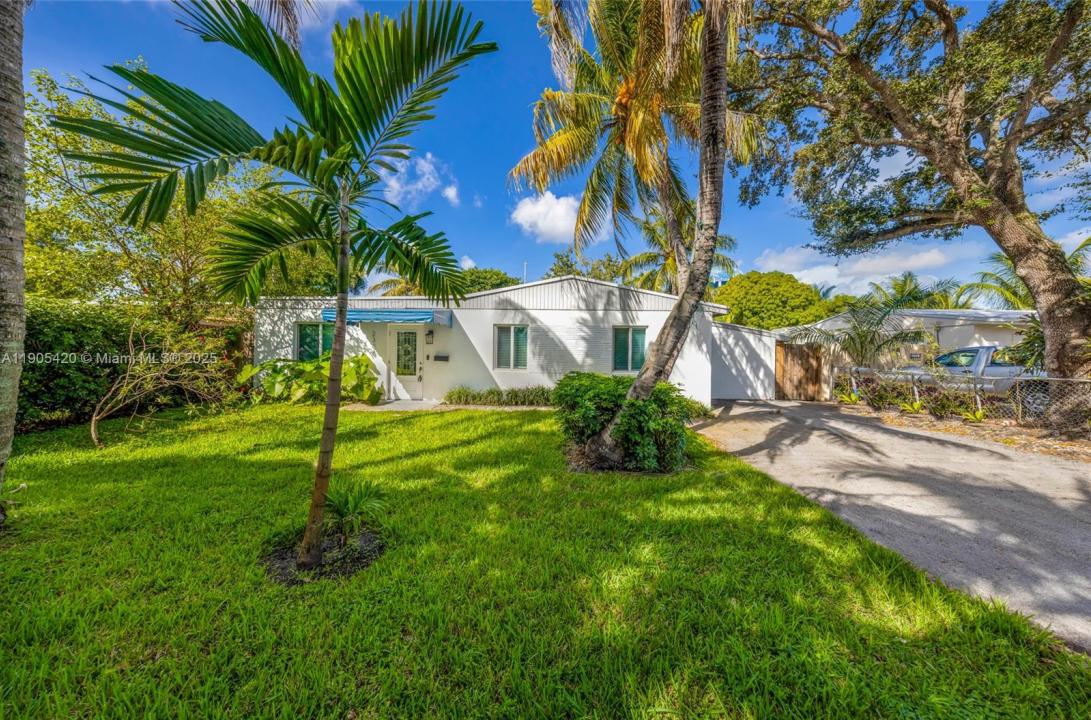 2306 N 28th Ave, Hollywood, Florida 33020, USA