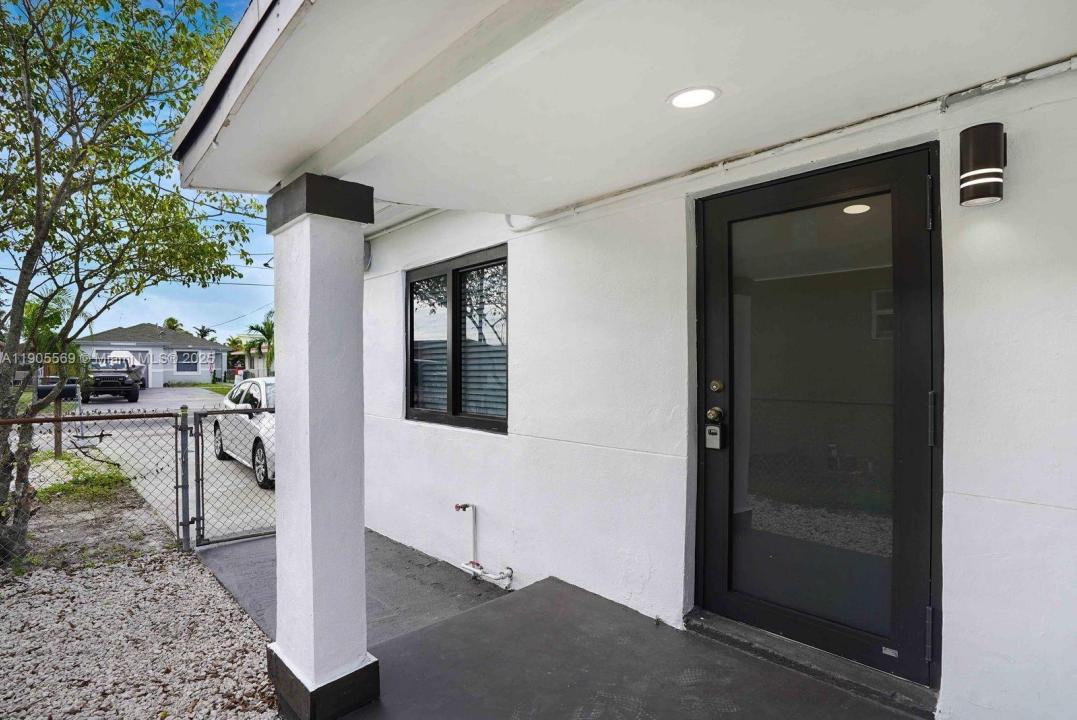 502 NW 7th CT 2, Hallandale Beach, 플로리다 33009, 미국