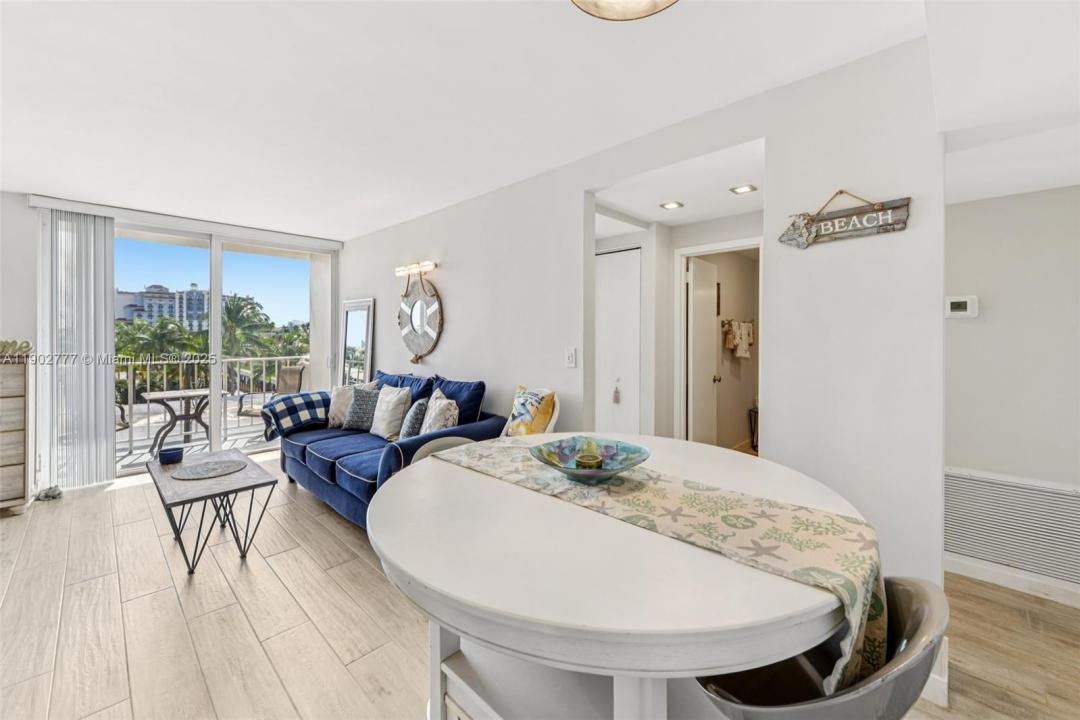 1050 SE 15th St 500, Fort Lauderdale, Florida 33316