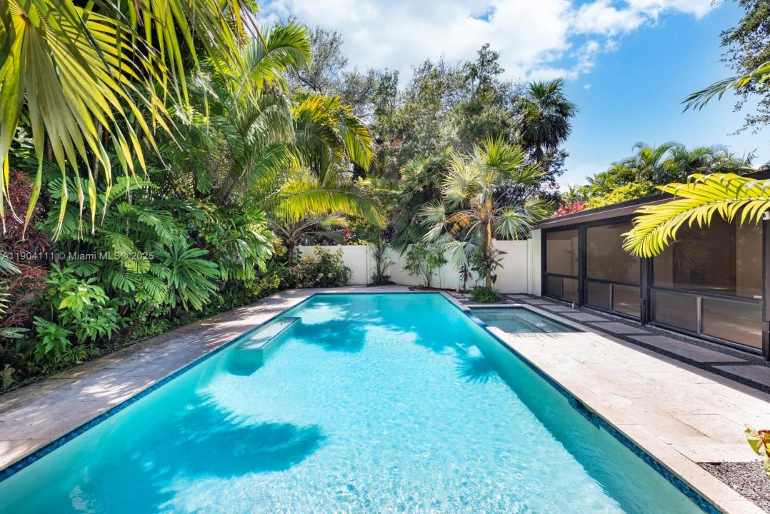 1107 NE 118th St 1107, Biscayne Park, フロリダ 33161, アメリカ合衆国