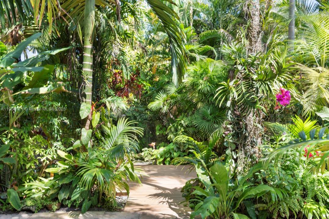 1107 NE 118th St 1107, Biscayne Park, フロリダ 33161, アメリカ合衆国