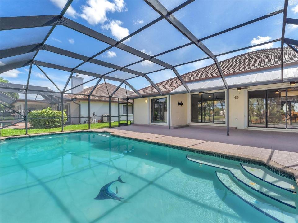 7431 NW 39th St, Lauderhill, Florida 33319