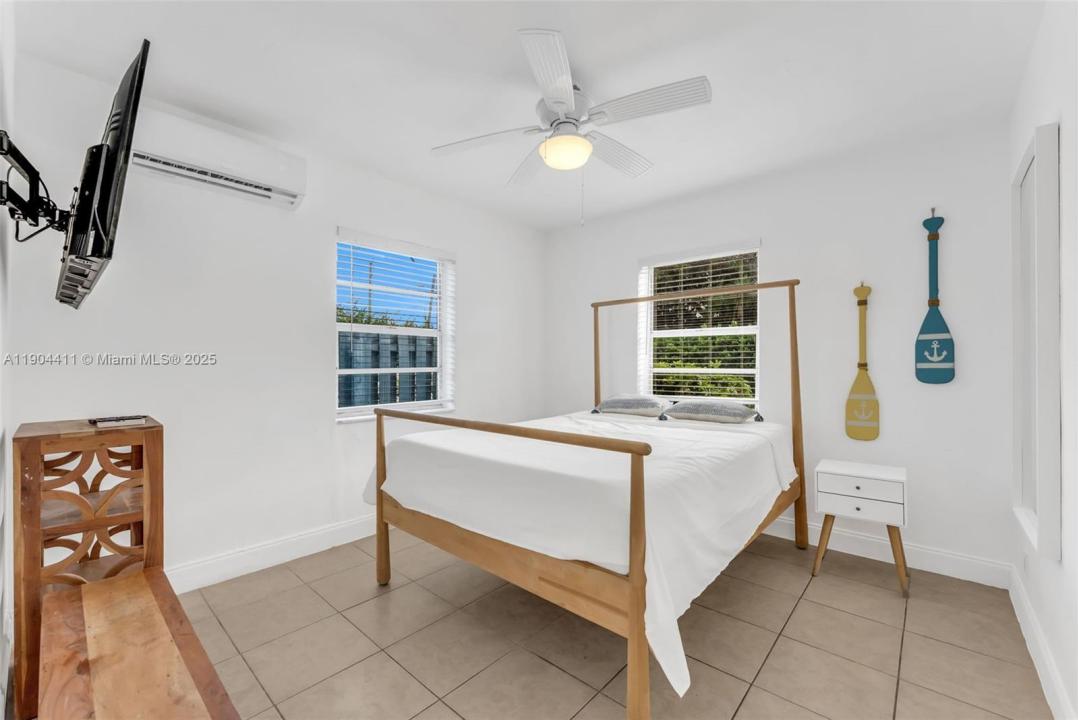 1639 Hayes St, Hollywood, Florida 33020, Stati Uniti