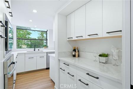 Montana, Brentwood, 캘리포니아 90049, 미국