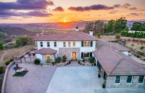 Clos Duval, Bonsall, California 92003, HOA KỲ