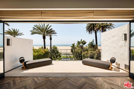 Palisades Beach Road, Santa Monica, California 90403