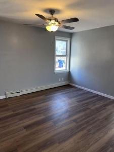 25 School Street, West Warwick, 羅德島州 02893, 美國