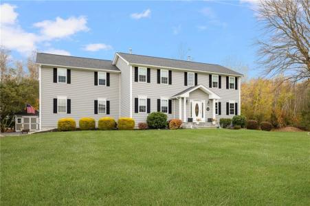 10 West Bluebird Lane, Cranston, Rhode Island 02921, Estados Unidos