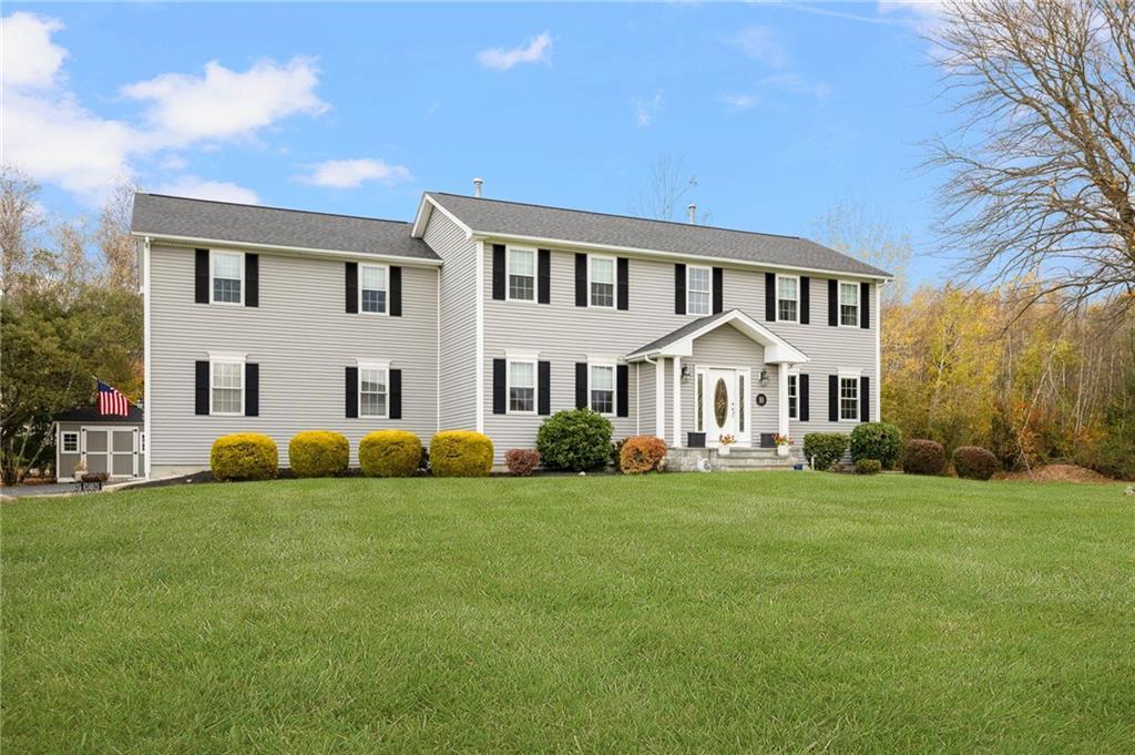 10 West Bluebird Lane, Cranston, Rhode Island 02921, Estados Unidos