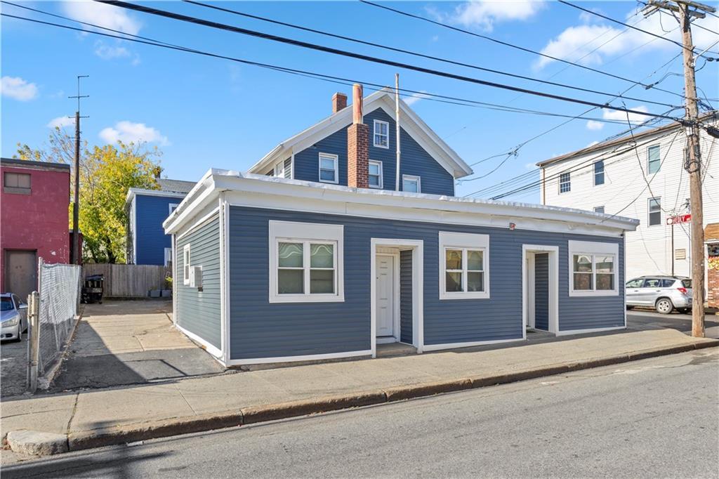 152 Washington Street, Central Falls, 로드아일랜드 02863, 미국