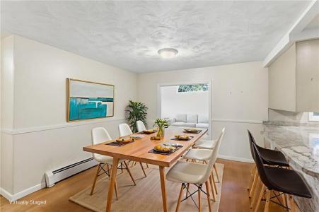 160 Shirley Drive, Cumberland, Rhode Island 02864, Estados Unidos