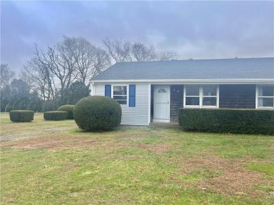 19 Ethel Drive, Portsmouth, Rhode Island 02871, USA