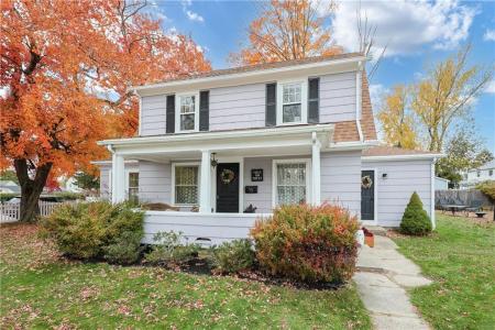 15 Burt Street, 華威, 羅德島州 02886, 美國