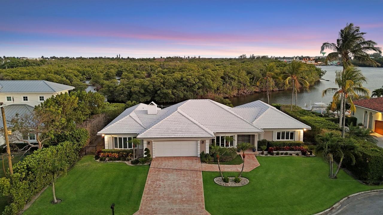 7 Inlet Cay Drive, INLET CAY, Ocean Ridge, Florida 33435