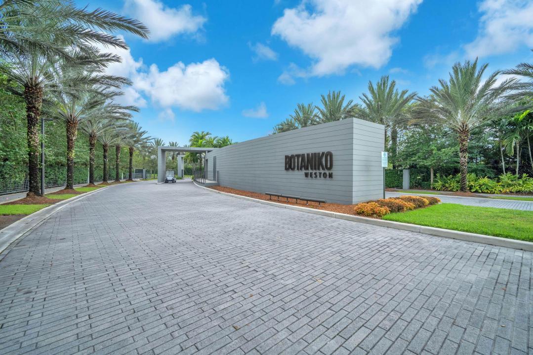 16622 Botaniko Drive S, Botaniko, Weston, Florida 33326