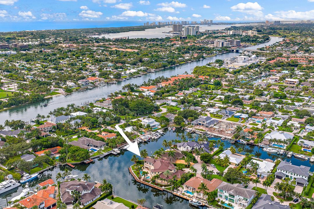 2365 Azure Circle, Maheu Estates, Palm Beach Gardens, Florida 33410, Amerika Birleşik Devletleri