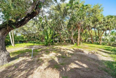 819 SW 18th Street, Palm Beach Farms, Boca Raton, Floride 33486, États-Unis