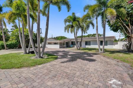 1633 SE 5th Ct Court, Deerfield Beach, Florida 33441