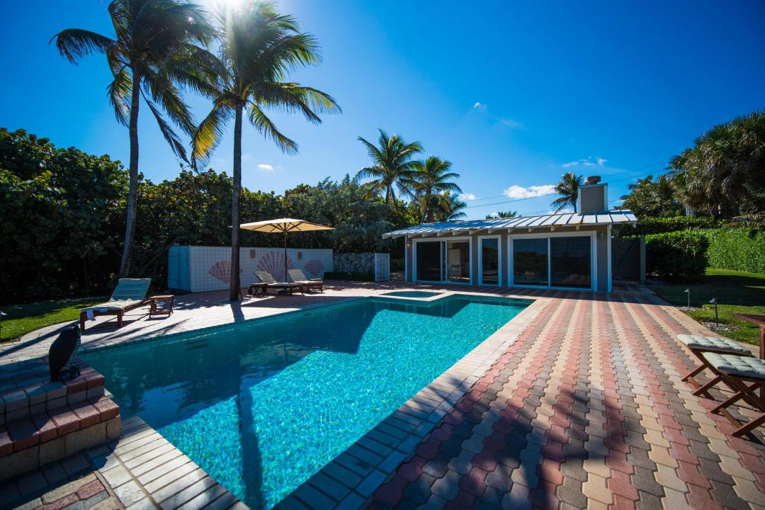 4000 S Ocean Boulevard, Lantana, Florida 33462