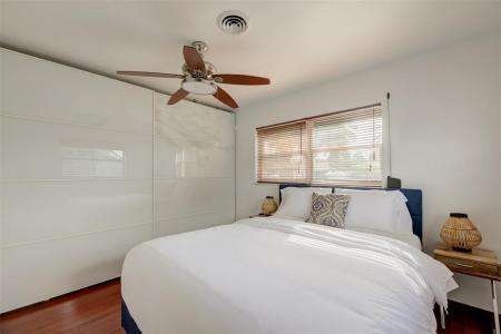 1951 NW 33rd St, Oakland Park, Florida 33309, Stati Uniti