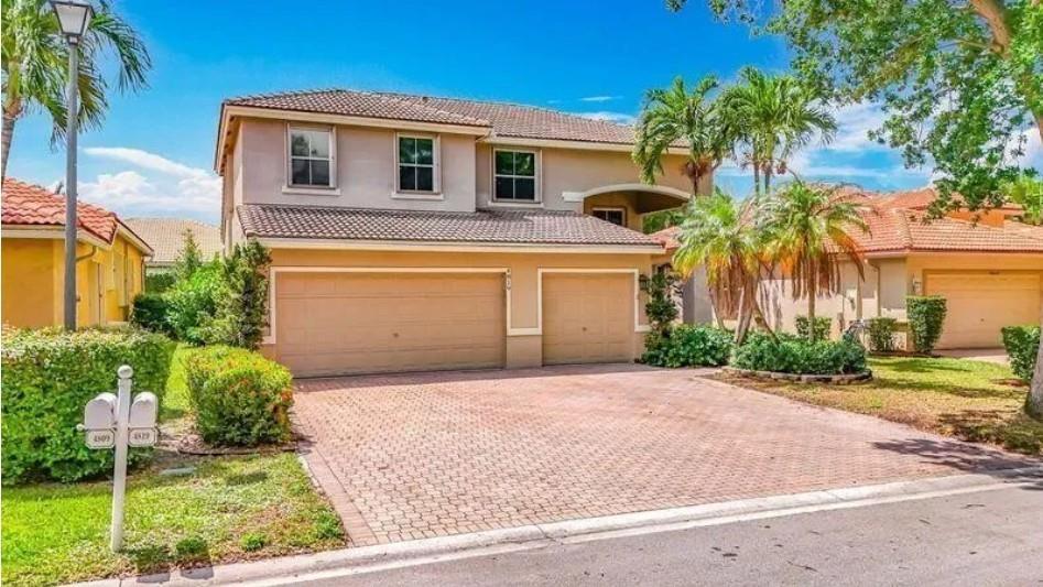 4819 NW 53rd Cir, Lake St. Crox, Coconut Creek, Florida 33073