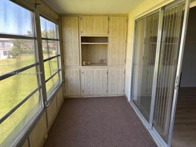 7205 NW 5th Ct 202, Margate, Florida 33063, USA