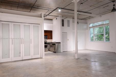 250 NW 23rd 308, Miami, Florida 33127, USA