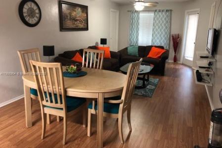 4000 SW 23rd St 2-301, Gainesville, Florida 32608, Amerika Birleşik Devletleri