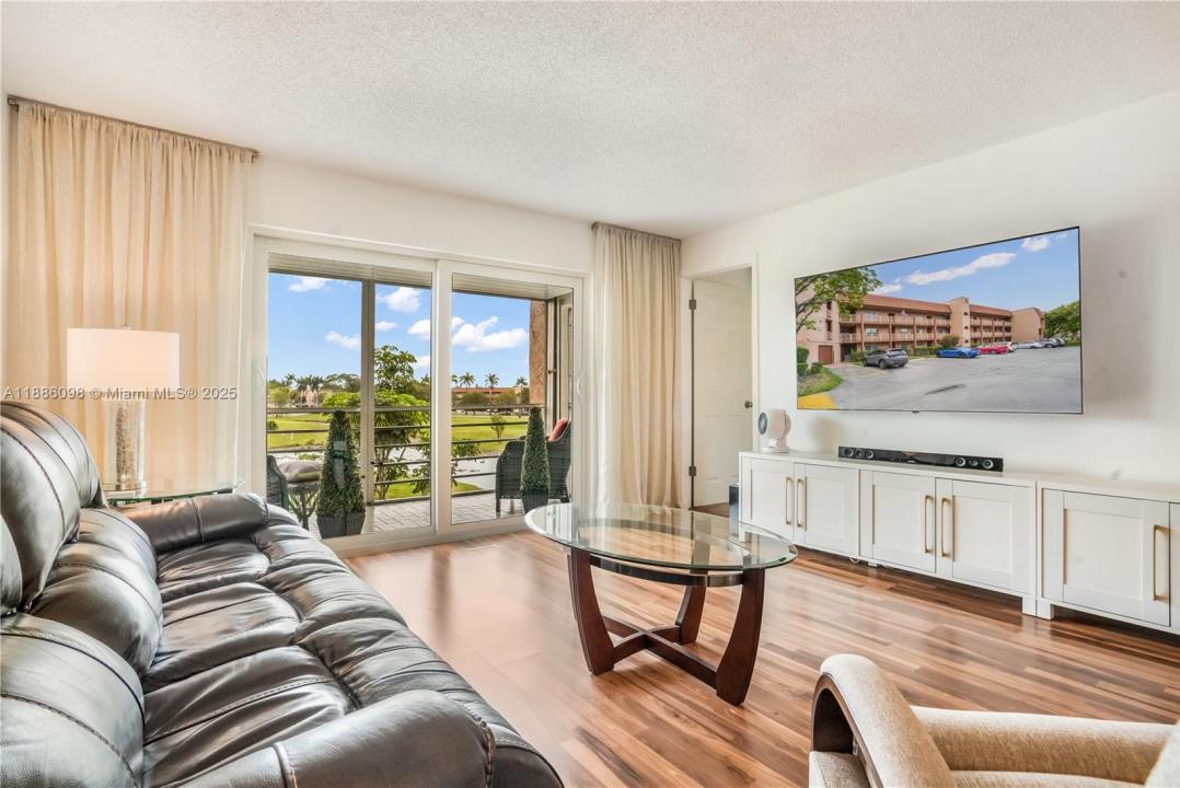 9841 Sunrise Lakes Blvd 307, Sunrise, فلوريدا 33322, الولايات المتحدة