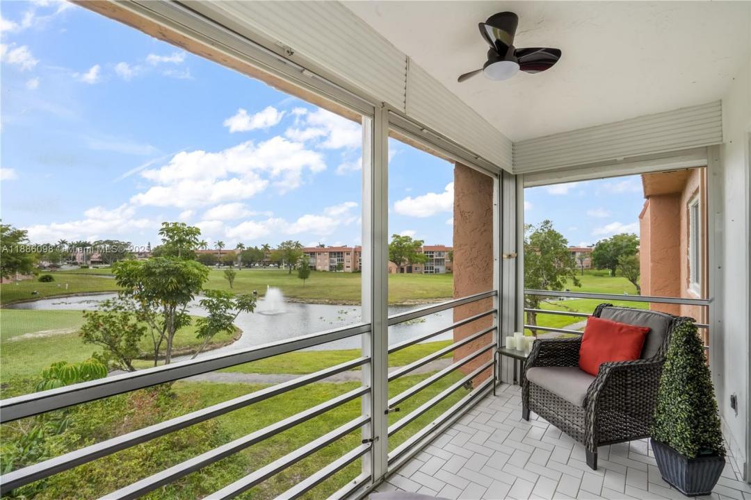 9841 Sunrise Lakes Blvd 307, Sunrise, فلوريدا 33322, الولايات المتحدة