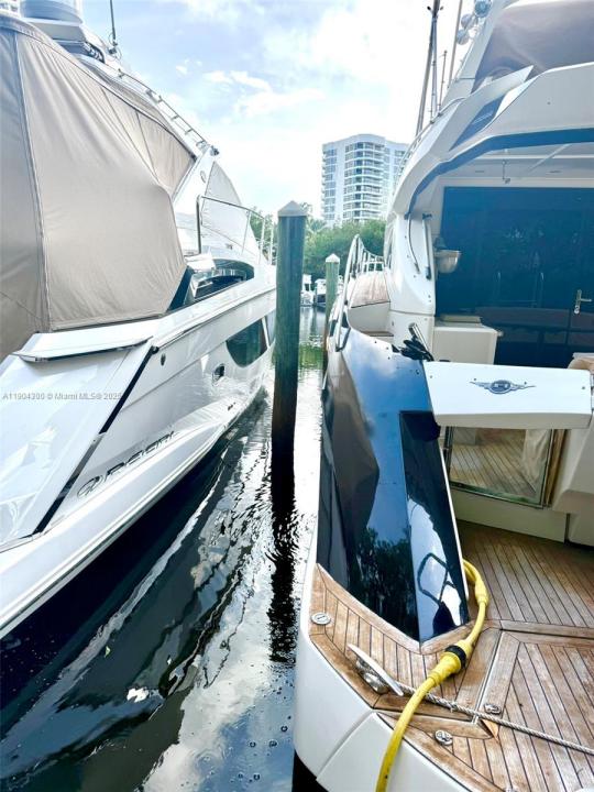 3575 Mystic Pointe Dr Slip 103, Aventura, Florida 33180, Stati Uniti